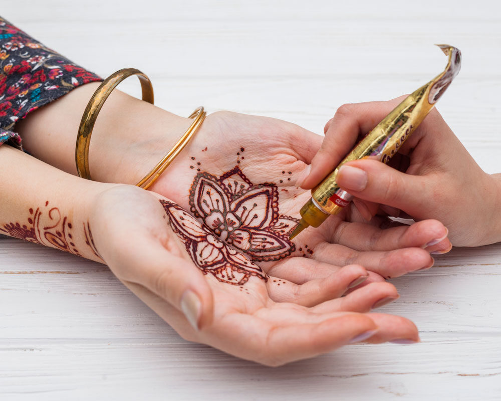 Artist Making Henna